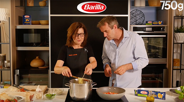 Laura Zavan et chef Damien pour Barilla