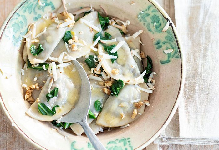 Cjalsons, ravioli aux herbes et fruits secs, recette de Laura Zavan