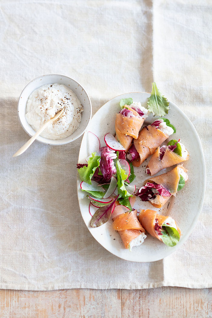 Truite fumée à la ricotta et raifort, recette de Laura Zavan