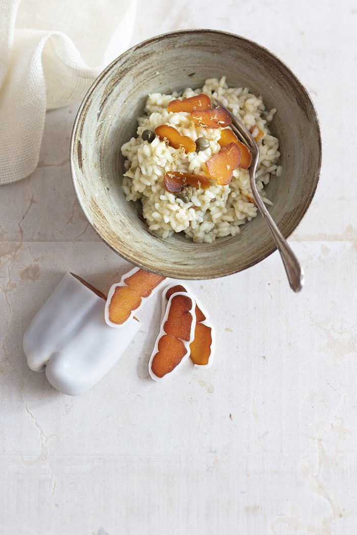 Risotto à la potargue et capres, recette de Laura Zavan