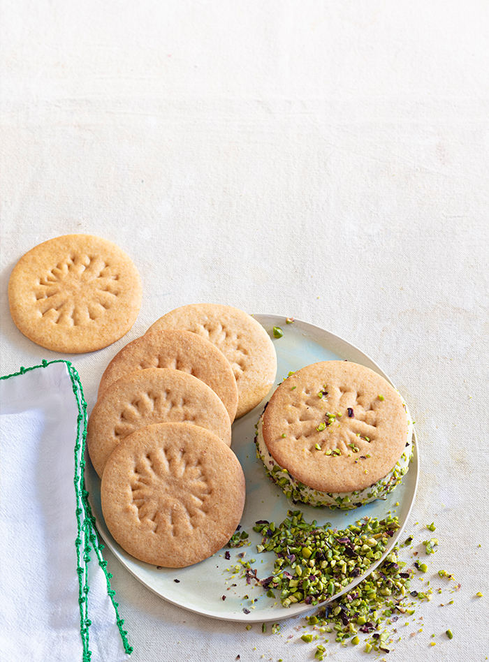 Glace-biscuit à la pistache. Recette de Laura Zavan