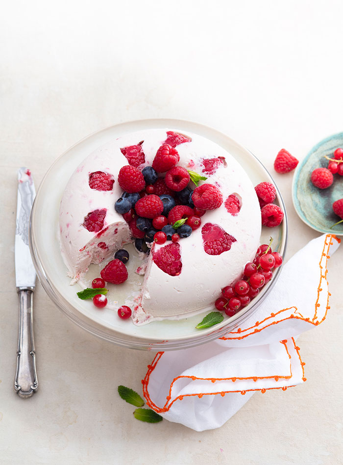 Semifreddo aux framboises. Recette de Laura Zavan